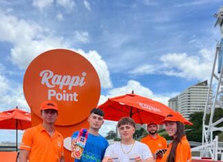 Pedidos directo a la playa, juegos y premios en el parador de Rappi de Playa Grande