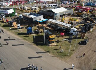 Mercedes-Benz Camiones y Buses anuncia susnovedades de productos y servicios en Expoagro.
