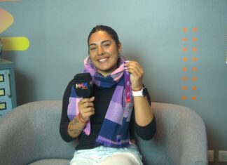 Acqua FM entrego la moto 0Km a la ganadora del programa de beneficios de la Radio