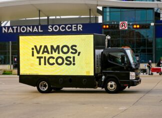 Copa américa 2024: Cerveza Imperial junto a LATCOM con una original campaña de OOH acompañando a los fans de la selección nacional de Costa Rica