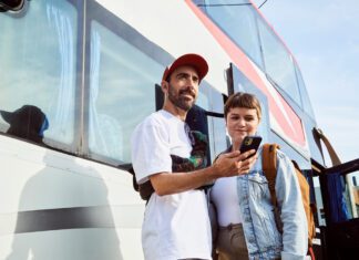 Cybermonday 2024: Plataforma 10 cuenta cómo conseguir pasajes de micros de larga distancia con hasta 70% de descuento