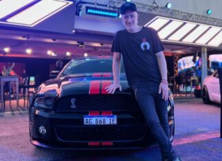 Mustang 60 años, por Urbana Play