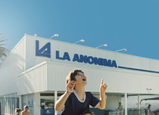 “Siempre cerca tuyo para el partido de todos los días”