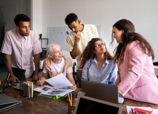 Diversidad e inclusión: humanizando la tecnología a través del liderazgo.