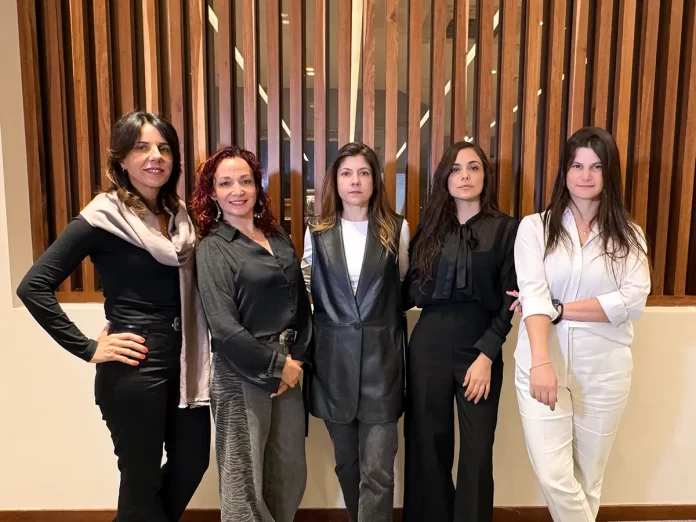 Adsmovil_ Liderazgo femenino_ copia