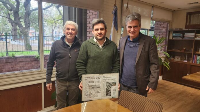 De iz a derecha Eduardo Vigo Gerente General Telepeaje Plus Juan Pablo Fasenalla presidente Ausa Ricardo Echandi Presidente Sic Transcore LatinoAmerica