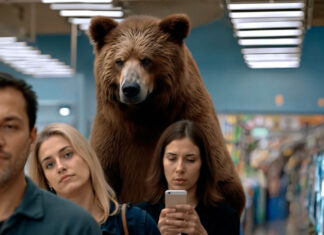 PedidosYa presenta su nueva campaña, Absurdo