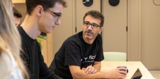 Startup argentina resuelve el problema de la implementación profesional de la inteligencia artificial