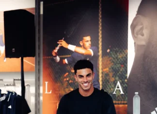 Fran Cerúndolo presentó las nuevas Barricade en adidas Unicenter junto a Fede Coria