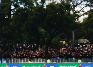 Heineken®, sponsor de la Fórmula 1, trajo el Franco Colapinto Roadshow ante más de 600.000 fanáticos