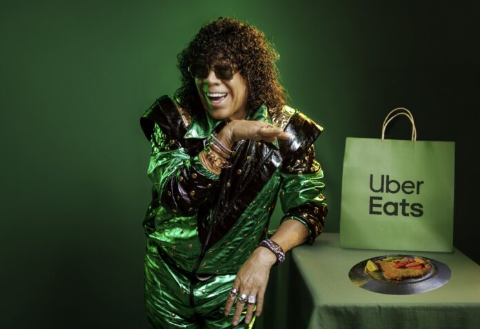 Mona jimenez y Uber Eats 1