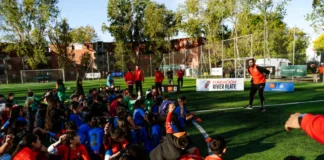 Más de 200 chicos y chicas participaron de las clínicas de fútbol de McDonald’s