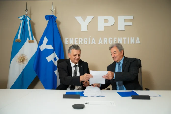 YPF_2Junio26_RefineriaLaPlata_0034_
