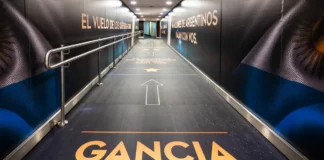 El viaje empieza mucho antes del despegue: Gancia sin alcohol acompaña a los hinchas desde Ezeiza