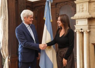 NESTLÉ® y el Ministerio de Capital Humano firman una alianza para capacitar a jóvenes argentinos