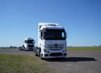 Gran Premio Mercedes-Benz Camiones y Buses del Turismo Carretera en Paraná