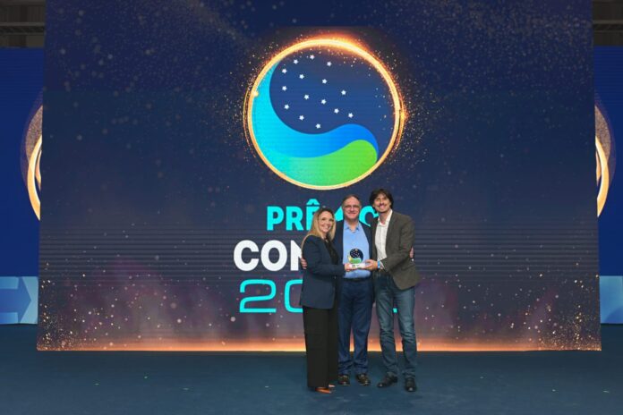 Karen Santucci - Directora de planejamento de ventas, logística e operaciones de Sky Brasil y Evandro Marchetto - Director ejecutivo de ventas y operaciones de Sky Brasil