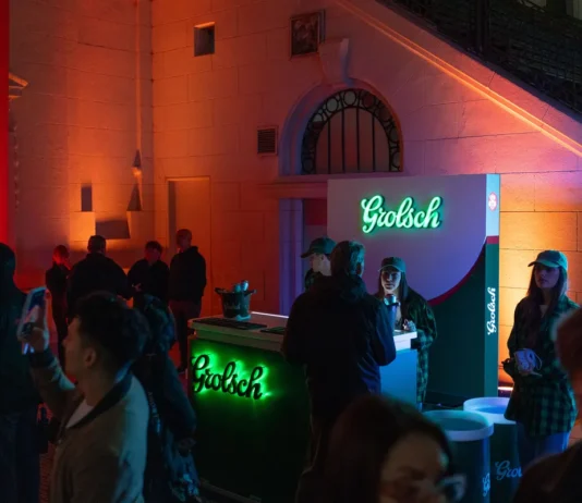 Un sunset con Grolsch: arte y conexión en una nueva edición de BAphoto