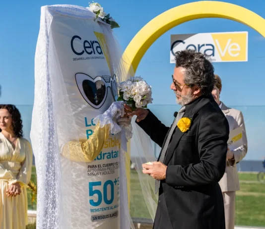 Pablo Granados dijo “Sí, quiero” en un casamiento a puro humor y dress code amarillo