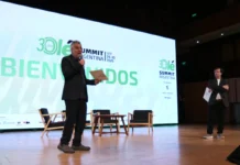 Olé celebró sus 30 años en una nueva edición del Summit, con figuras del deporte y referentes de la industria