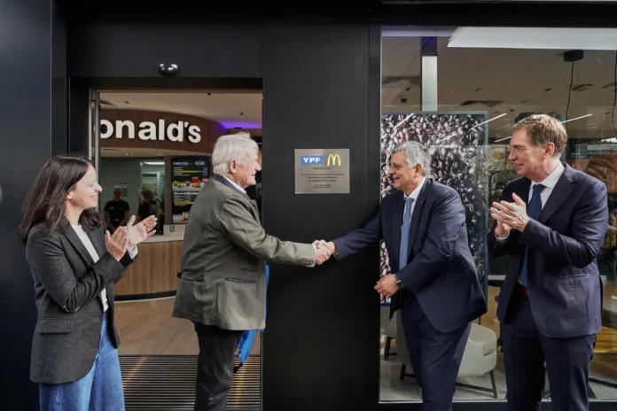 YPF y McDonald's suman una nueva experiencia para sus clientes (2)